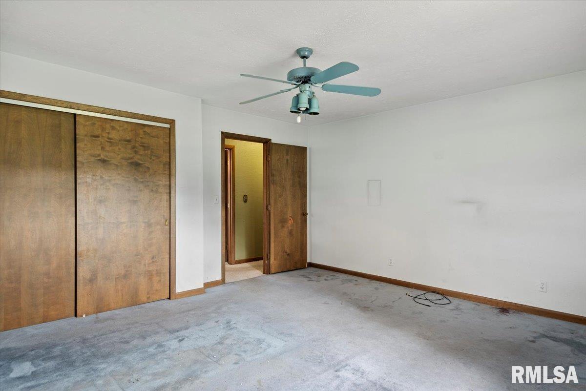 5016 Kinsinger Road Pleasant Plains, IL 62677 - Photo 21 of 40 Gallery Image 21