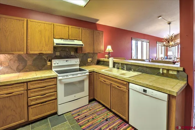 $599,000 | 631 Lakeside Drive, Pagosa Springs, CO 81147