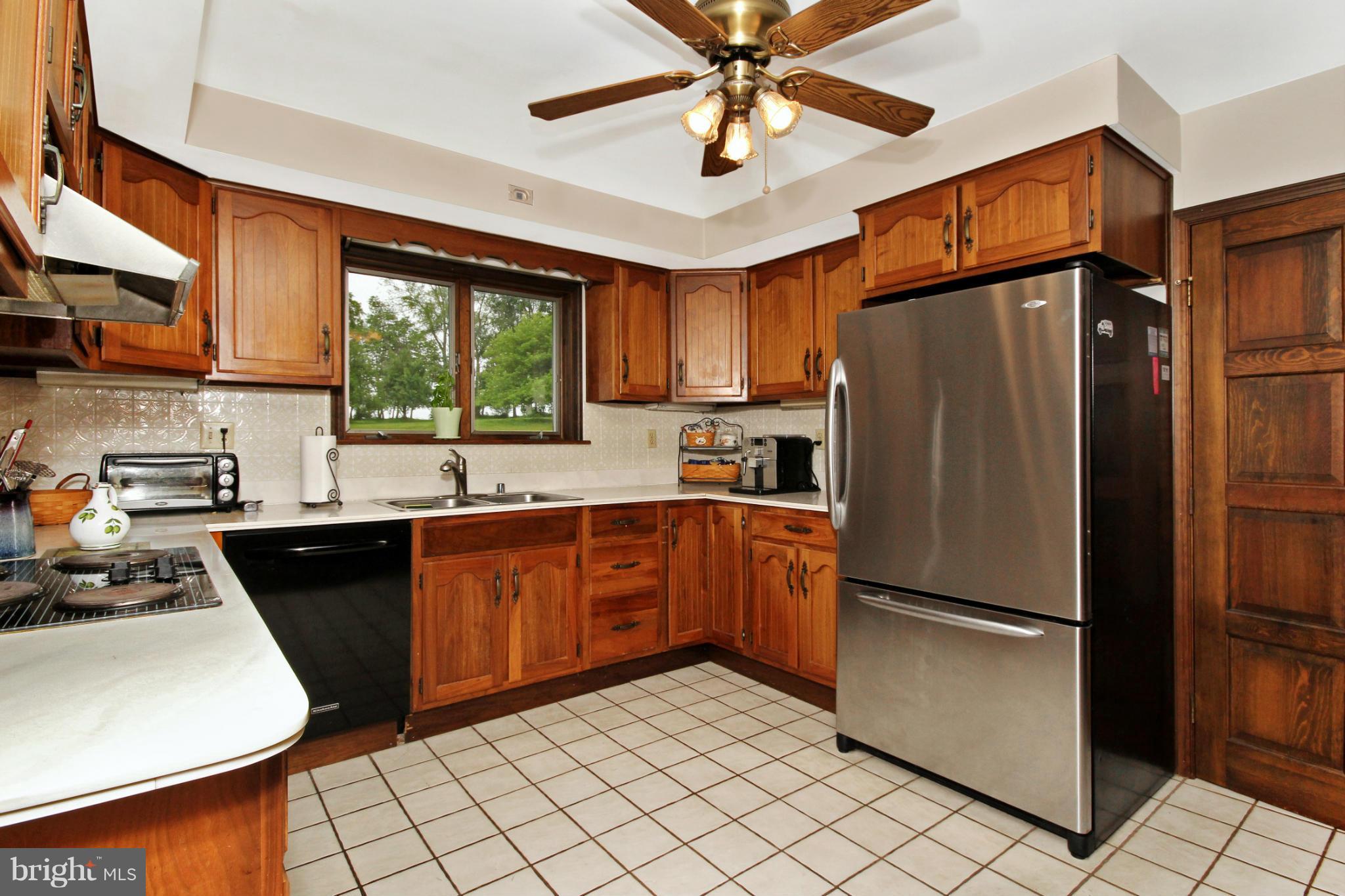 5252 Braddock Road Woodbine, MD 21797 - Photo 9 of 25 Kitchen