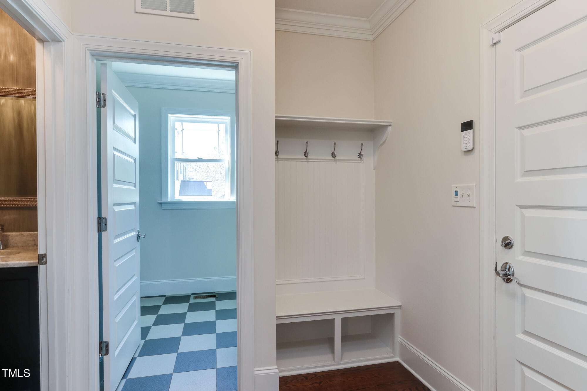721 Shelley Road Raleigh, NC 27609 - Photo 17 of 46 a bathroom with a bathtub and a shower