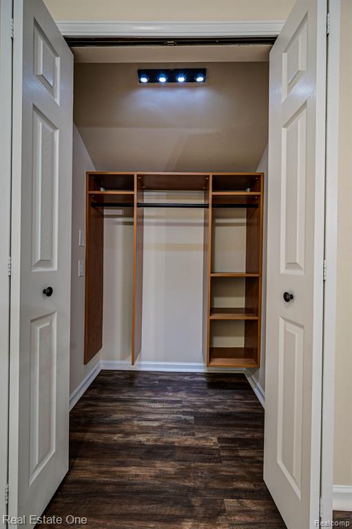 3578 Oakmonte Boulevard, Unit 96 Rochester, MI 48306 - Photo 15 of 47