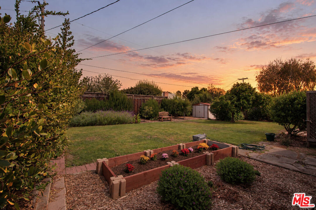 16 Del Rey Circle Salinas, CA 93901 - Photo 3 of 46 Gallery Image 3