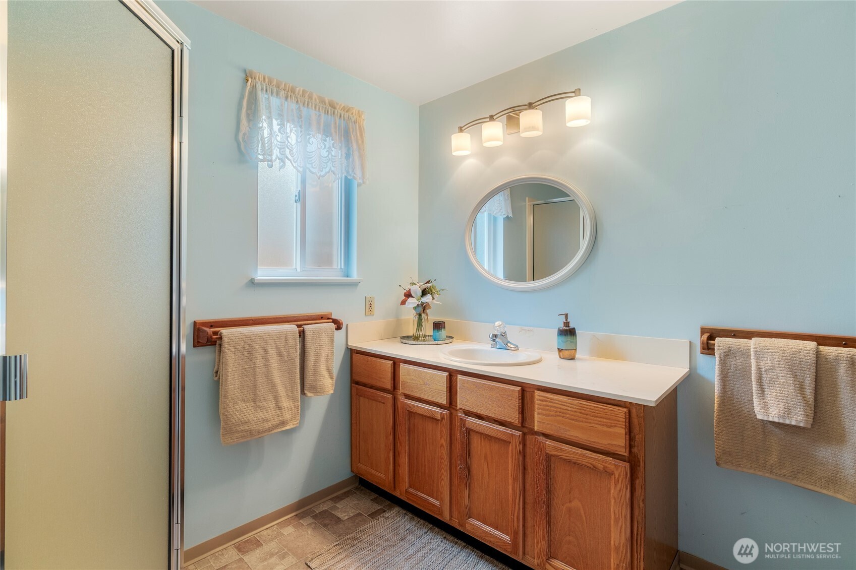 8811 Northeast 187th Street Bothell, WA 98011 - Photo 16 of 28