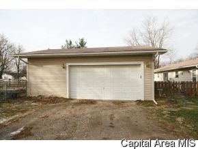 19 Magnolia Spaulding, IL 62561 - Photo 11 of 11 Gallery Image 11
