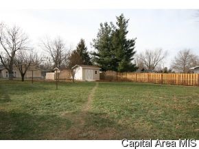 19 Magnolia Spaulding, IL 62561 - Photo 10 of 11 Gallery Image 10