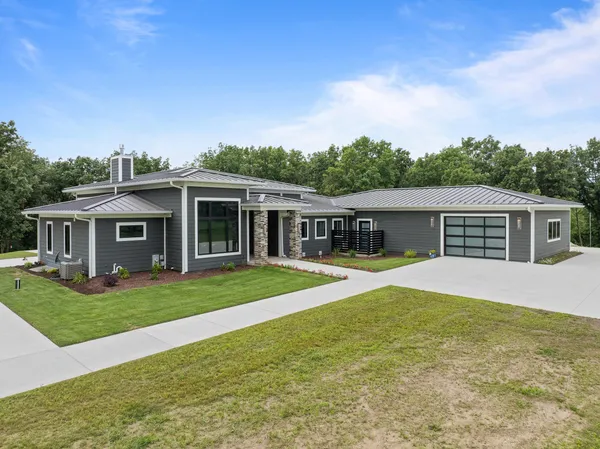 $1,973,000 | W3830 Scotch Bush Road, Lafayette, WI 53121