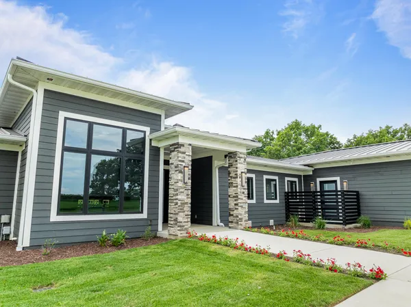 $1,973,000 | W3830 Scotch Bush Road, Lafayette, WI 53121