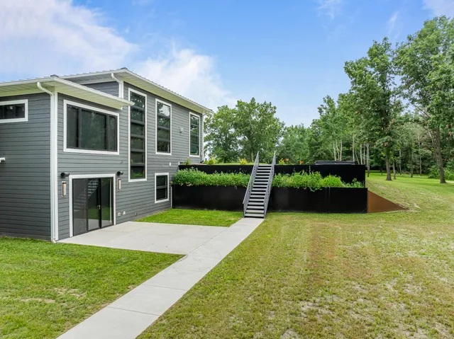 $1,973,000 | W3830 Scotch Bush Road, Lafayette, WI 53121