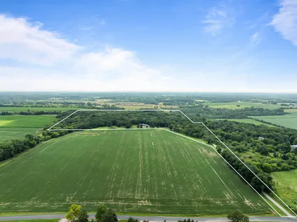 $1,973,000 | W3830 Scotch Bush Road, Lafayette, WI 53121