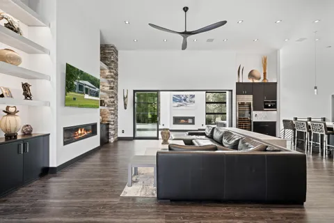 $1,973,000 | W3830 Scotch Bush Road, Lafayette, WI 53121