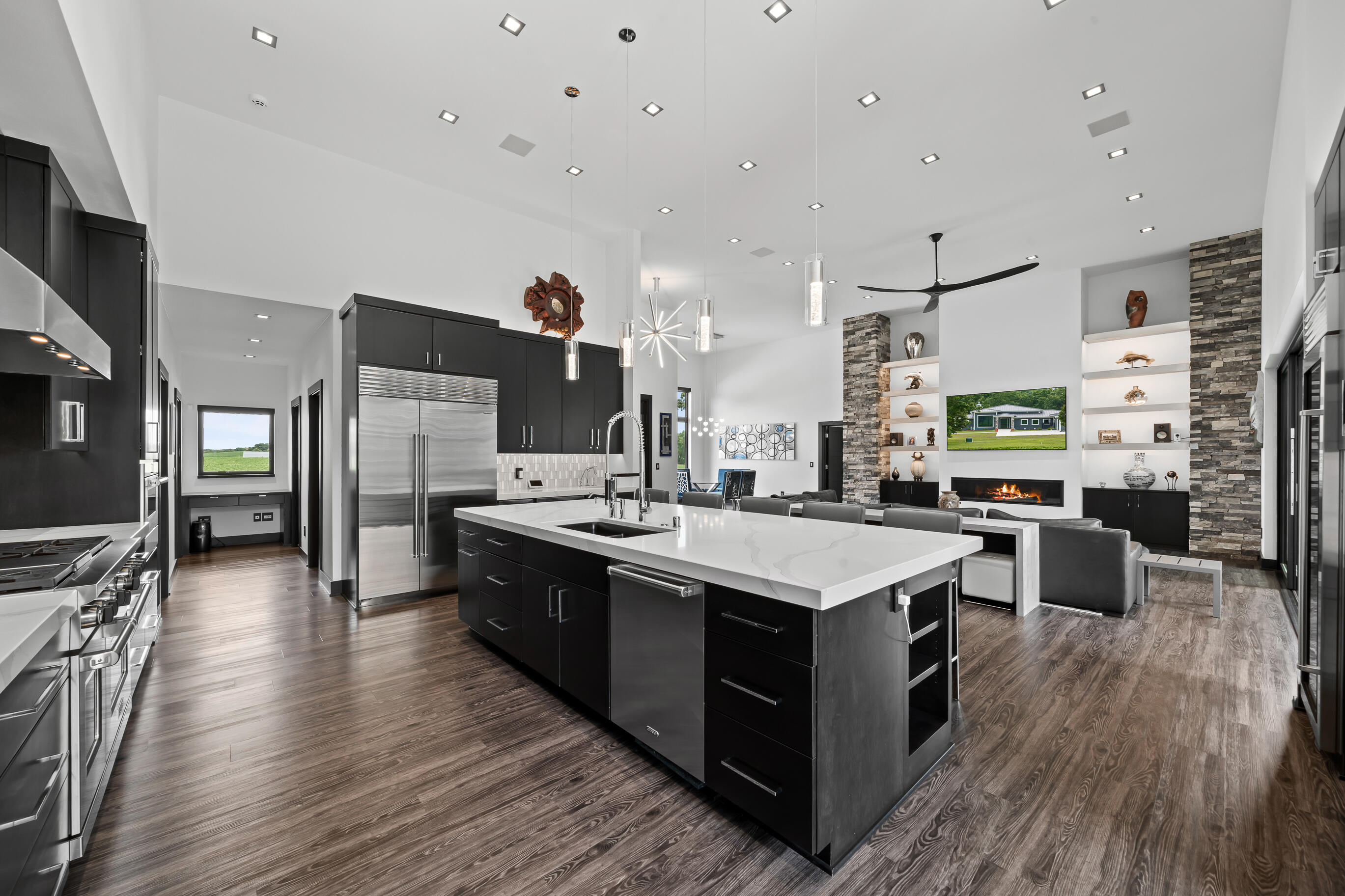 W3830 Scotch Bush Road Lafayette, WI 53121 - Photo 26 of 135 Gourmet Kitchen