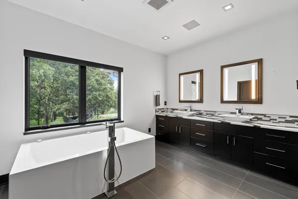 $1,973,000 | W3830 Scotch Bush Road, Lafayette, WI 53121