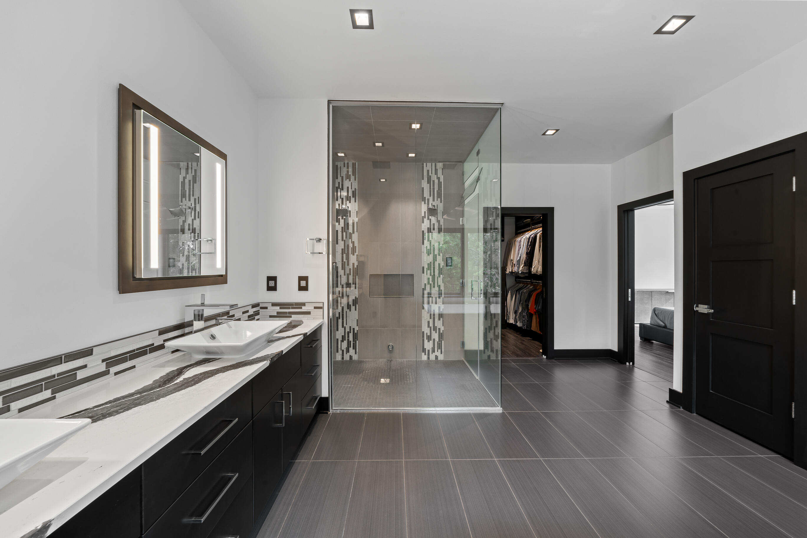 W3830 Scotch Bush Road Lafayette, WI 53121 - Photo 61 of 135 Primary Bathroom