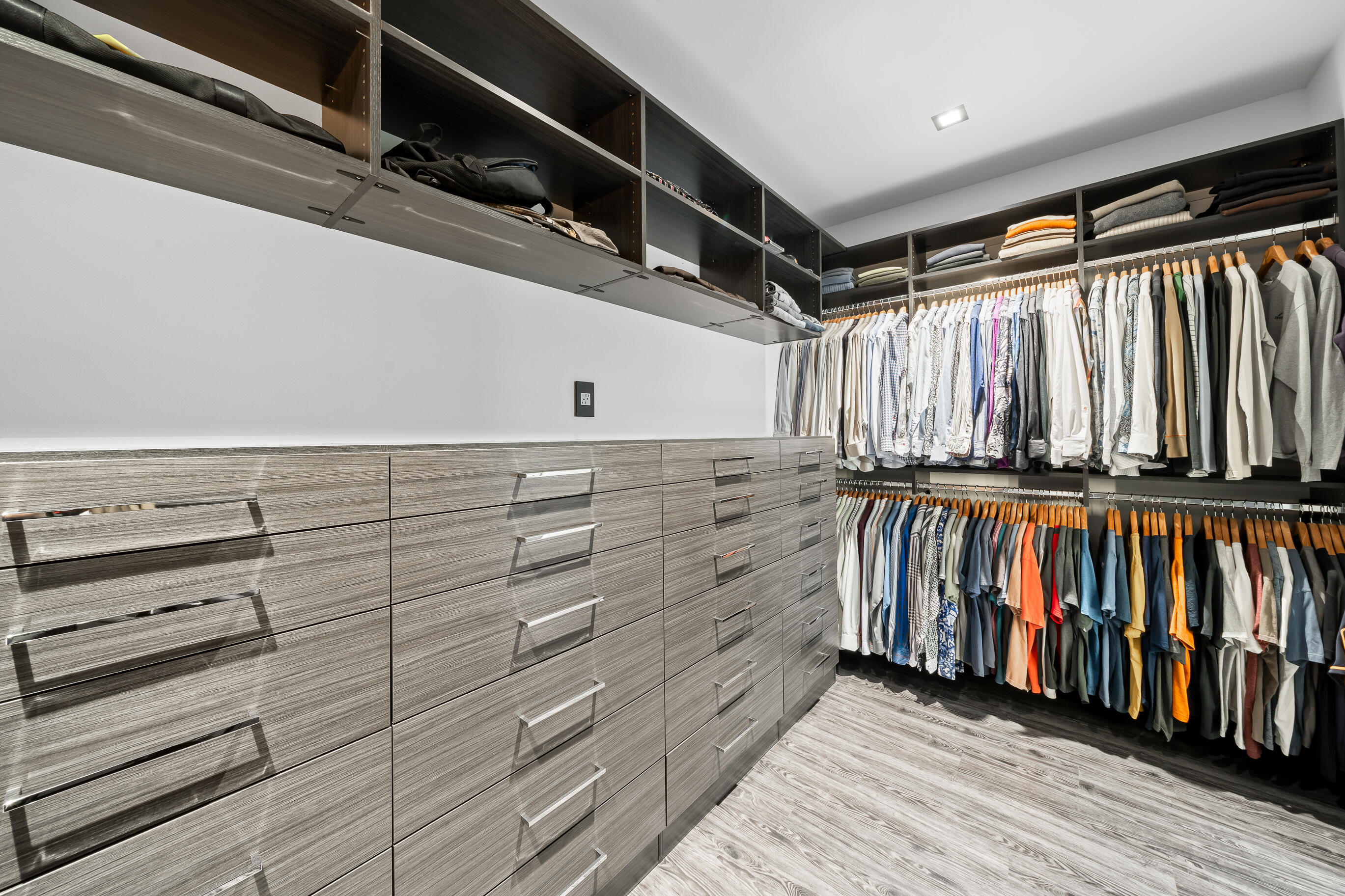 W3830 Scotch Bush Road Lafayette, WI 53121 - Photo 63 of 135 Master Closet