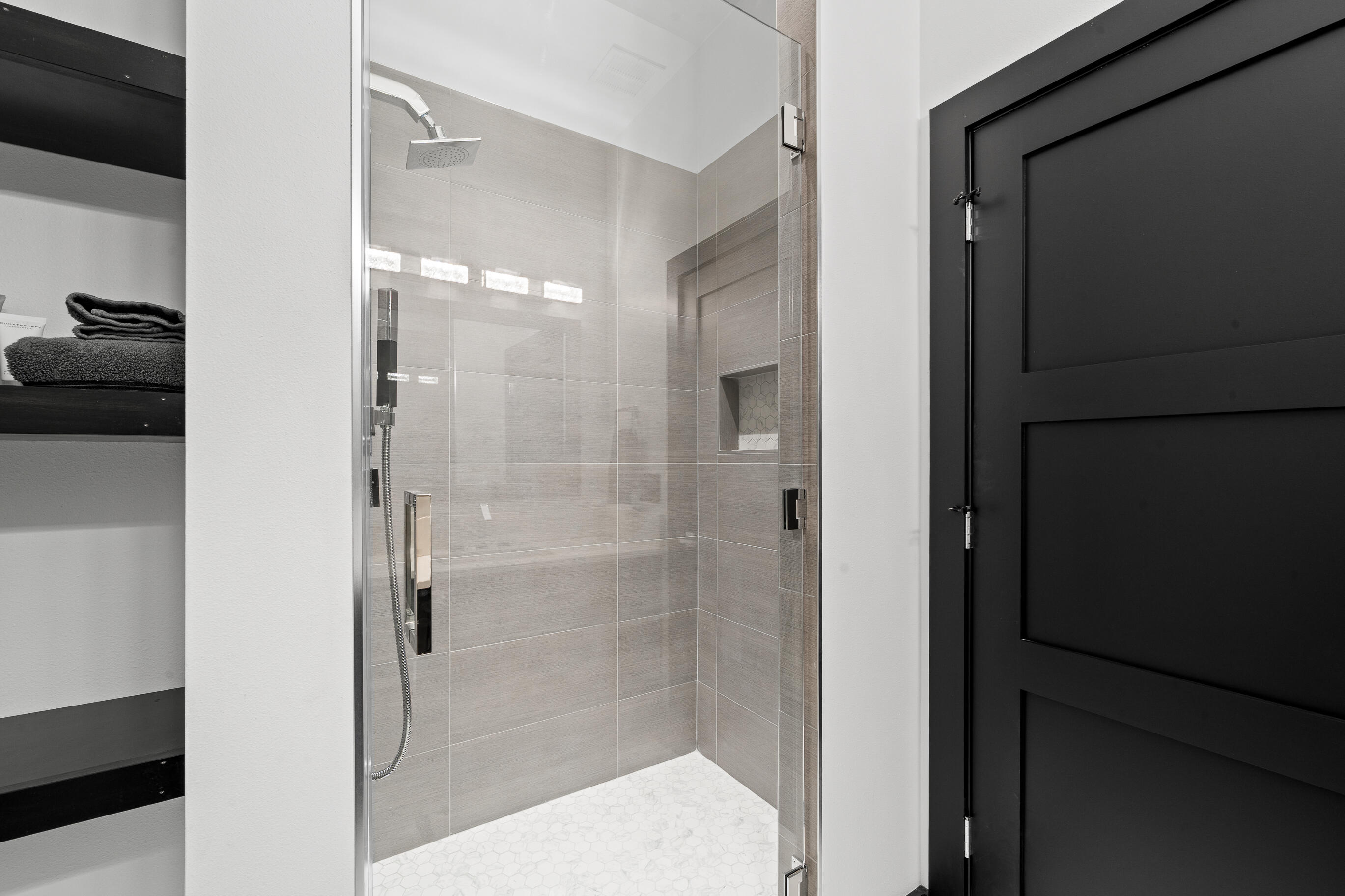 W3830 Scotch Bush Road Lafayette, WI 53121 - Photo 85 of 135 Lower Level Bathroom