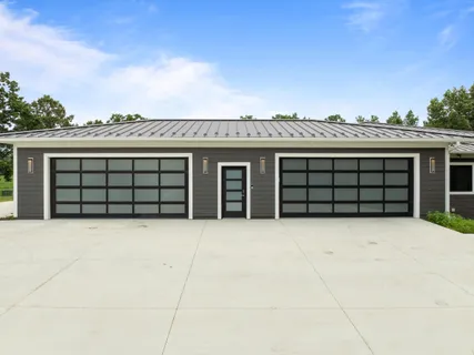 $1,973,000 | W3830 Scotch Bush Road, Lafayette, WI 53121