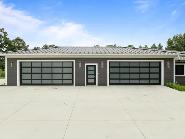 $1,973,000 | W3830 Scotch Bush Road, Lafayette, WI 53121