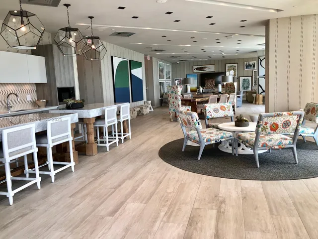 $1,465,000 | 2900 Northeast 7th Avenue, Unit 1402, Miami, FL 33137