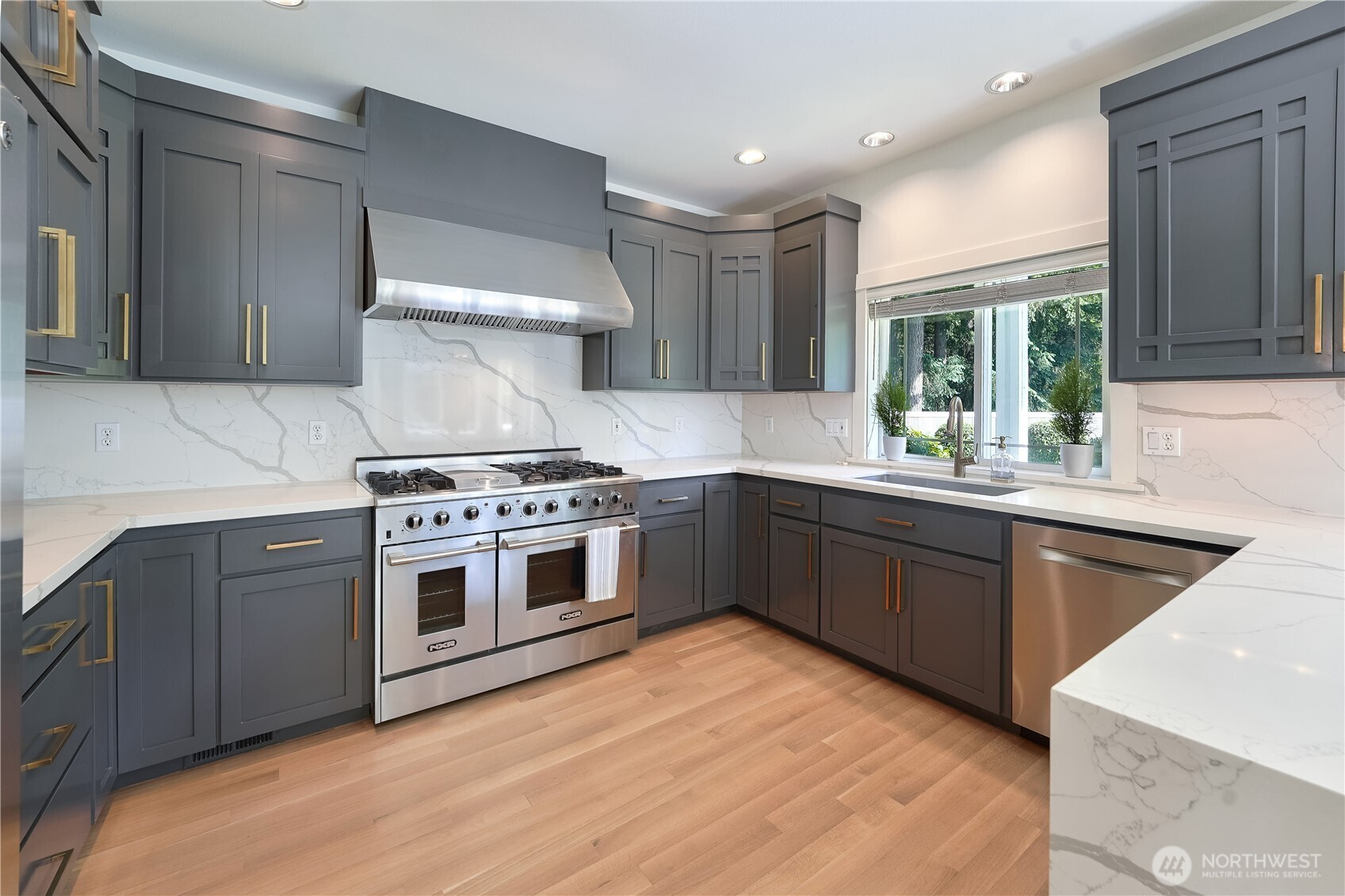 7516 181st Place Southwest Edmonds, WA 98026 - Photo 14 of 40