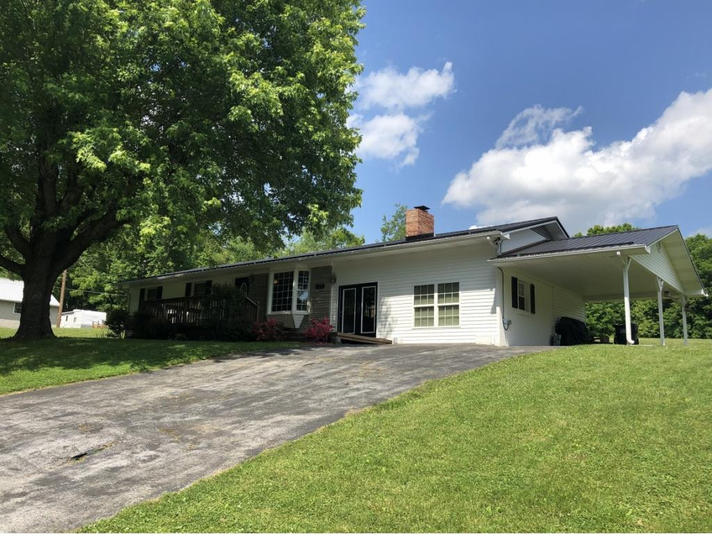 122 Morton Road Hampton, TN 37658 - Photo 1 of 34 Photo 1