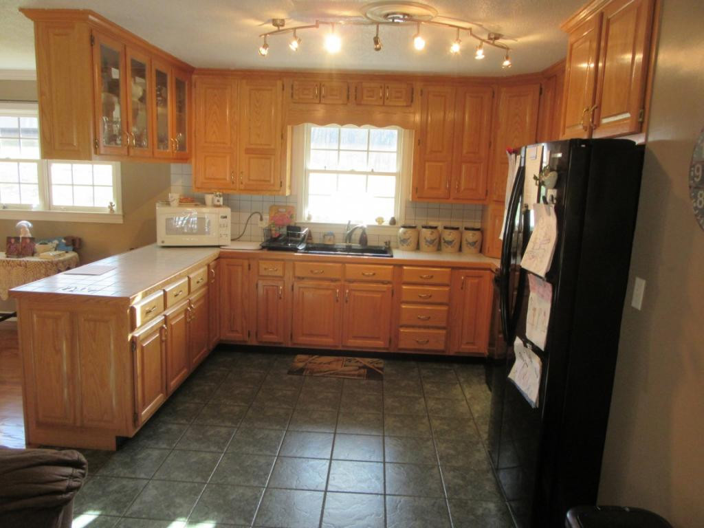 122 Morton Road Hampton, TN 37658 - Photo 13 of 34 Photo 13