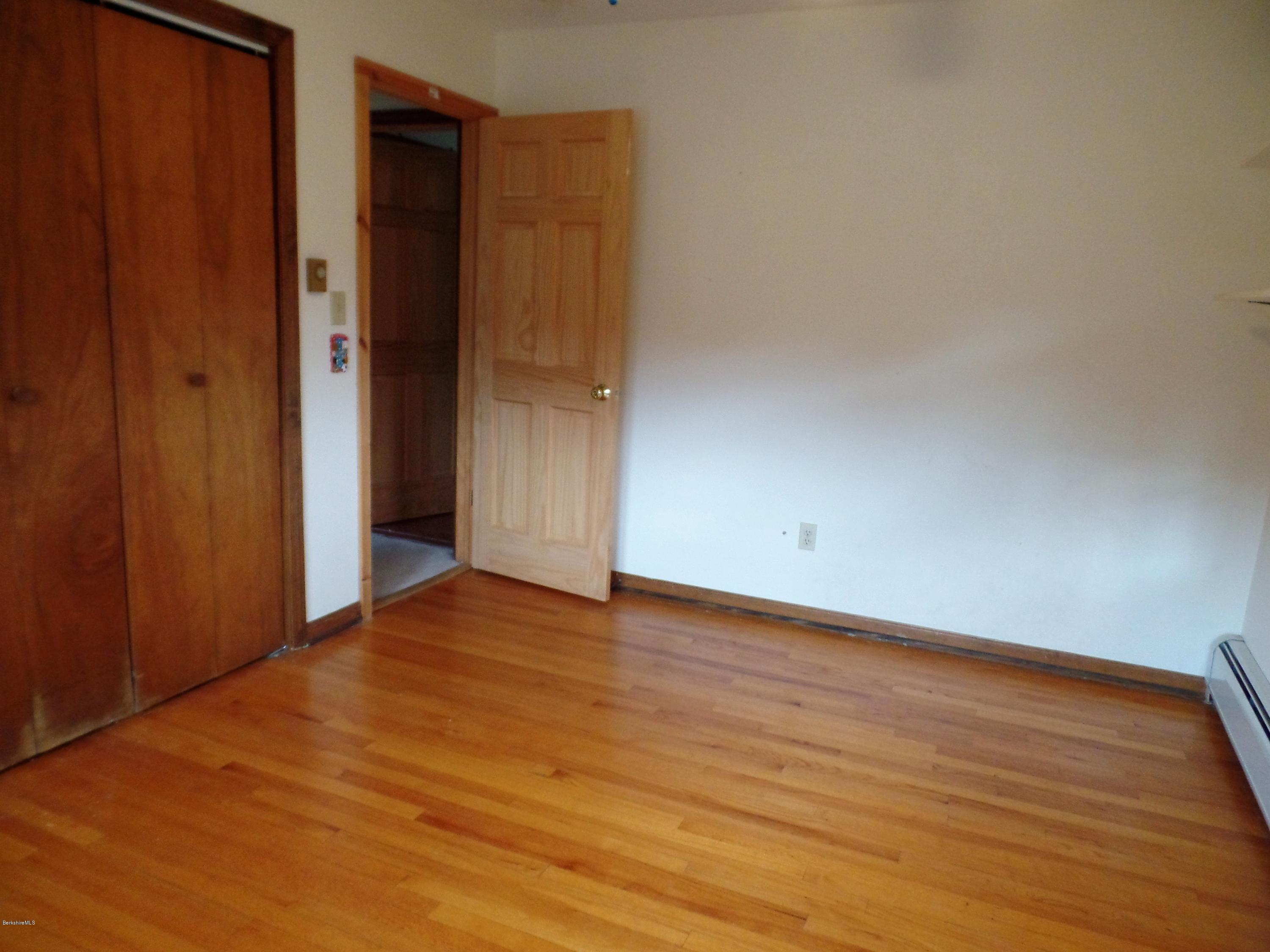 118 Oak Hill Road Pittsfield, MA 01201 - Photo 12 of 35 bedroom 2 1st floor