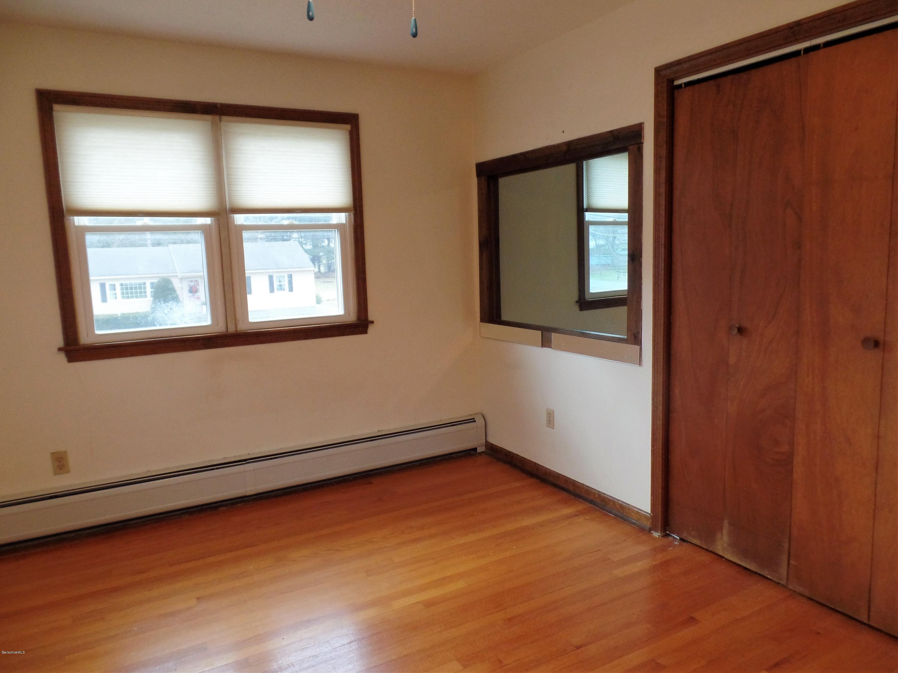 118 Oak Hill Road Pittsfield, MA 01201 - Photo 13 of 35 bedroom 2 1st floor (2)
