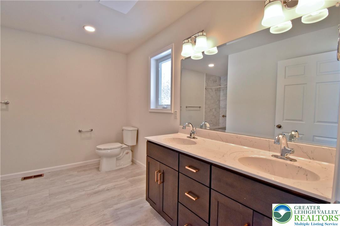 730 Dancing Ridge Road East Stroudsburg, PA 18302 - Photo 7 of 16