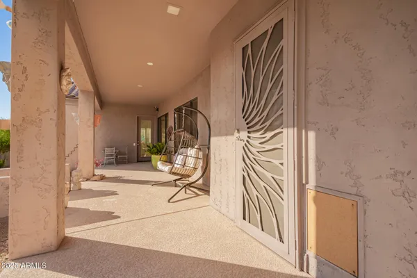 $830,900 | 105 East Tanya Road, Phoenix, AZ 85086