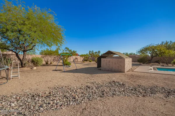 $830,900 | 105 East Tanya Road, Phoenix, AZ 85086