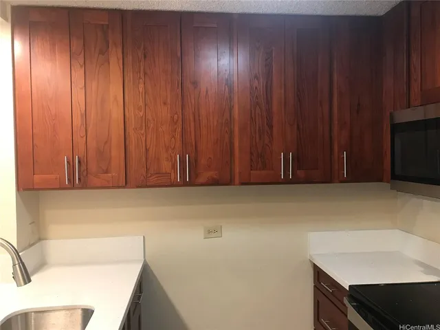 $2,200 | 98-410 Koauka Loop, Unit 1D, Aiea, HI 96701