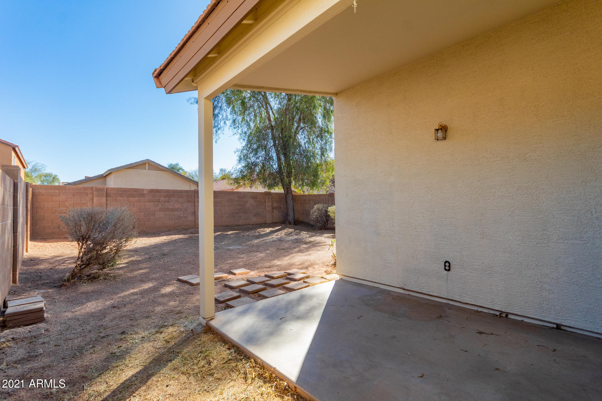 4185 East Azurite Road San Tan Valley, AZ 85143 - Photo 22 of 23 0025-Azurite 24