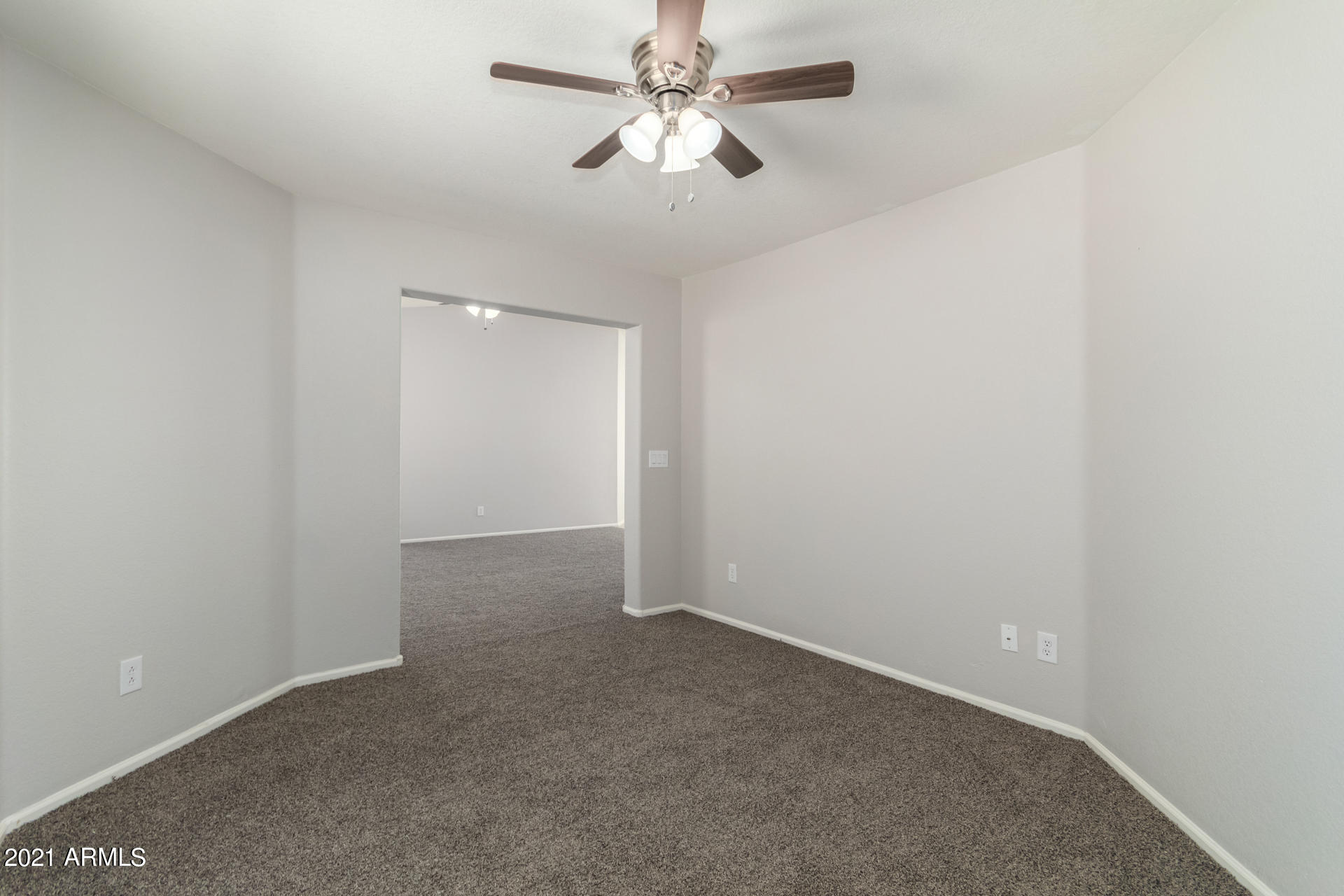 4185 East Azurite Road San Tan Valley, AZ 85143 - Photo 8 of 23 0015-Azurite 14