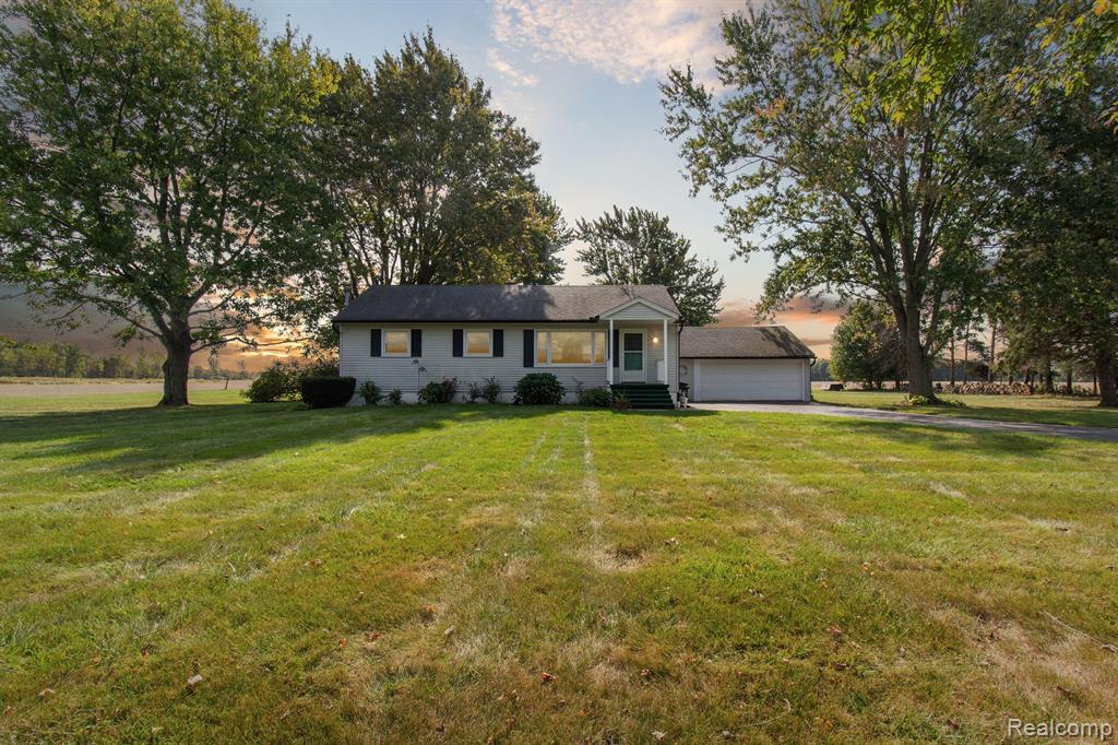 15853 Almont Road Allenton, MI 48002 - Photo 2 of 40 Gallery Image 2