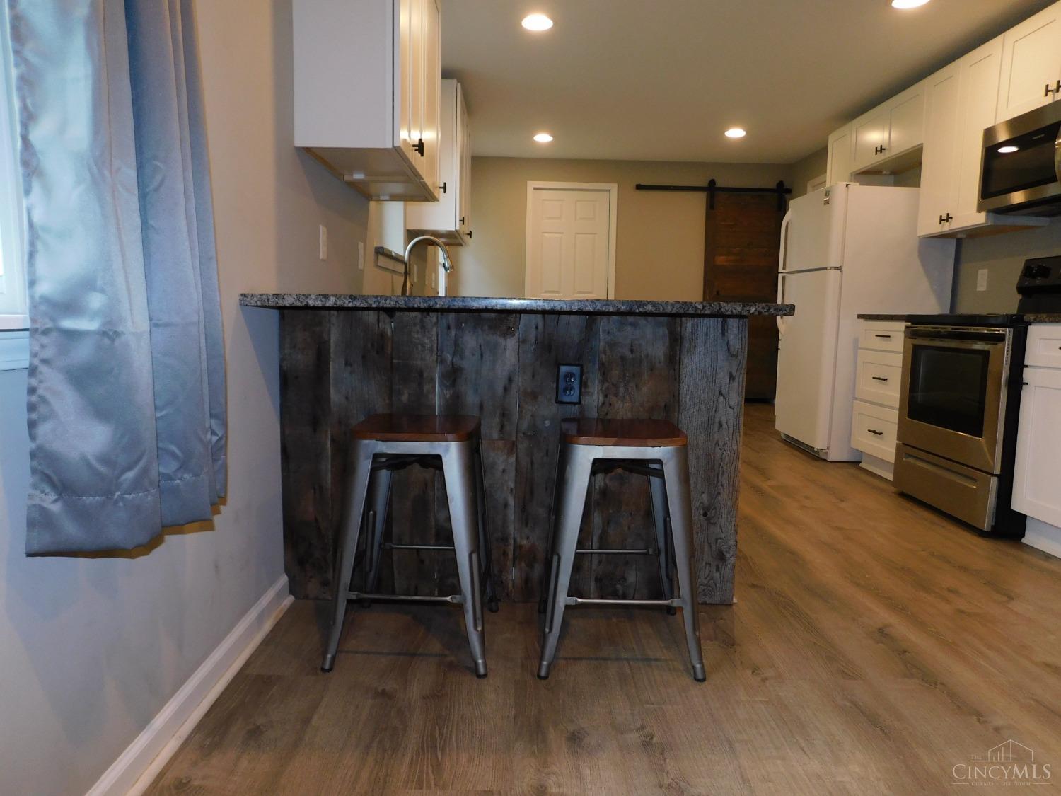6509 W Road Maineville, OH 45039 - Photo 10 of 22 Gallery Image 10