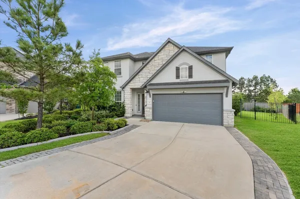 $935,000 | 7 Hyacinth Blossom Court, Tomball, TX 77375
