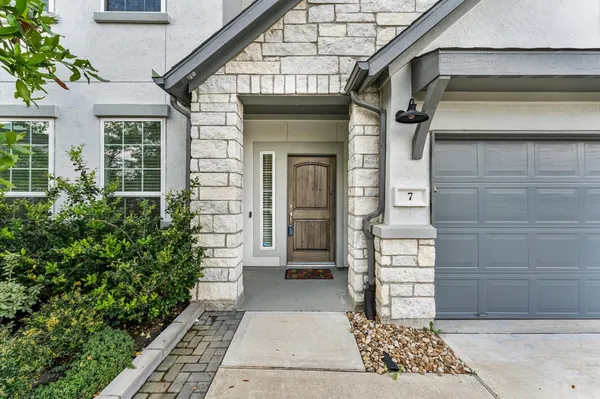 $935,000 | 7 Hyacinth Blossom Court, Tomball, TX 77375