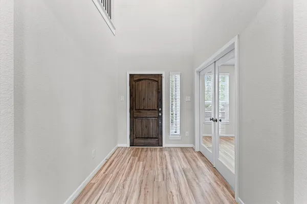 $935,000 | 7 Hyacinth Blossom Court, Tomball, TX 77375