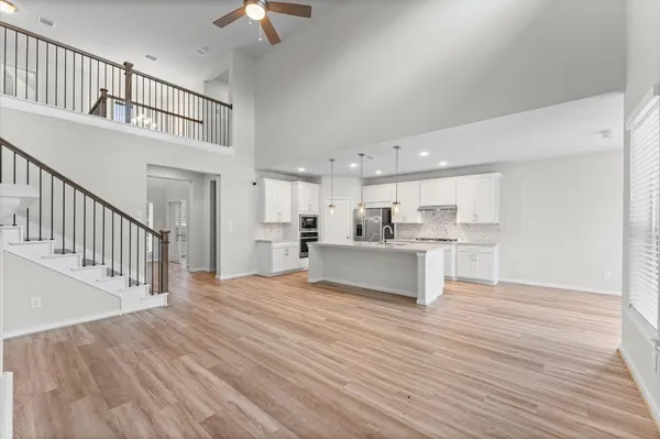 $935,000 | 7 Hyacinth Blossom Court, Tomball, TX 77375