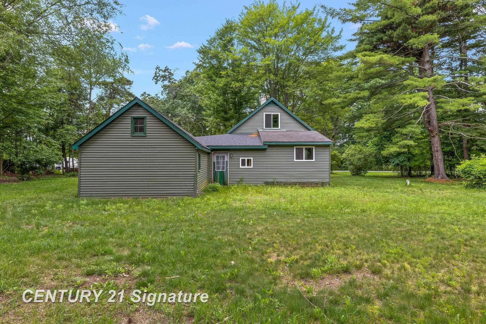 537 South Woodcock Road Midland, MI 48640 - Photo 5 of 35