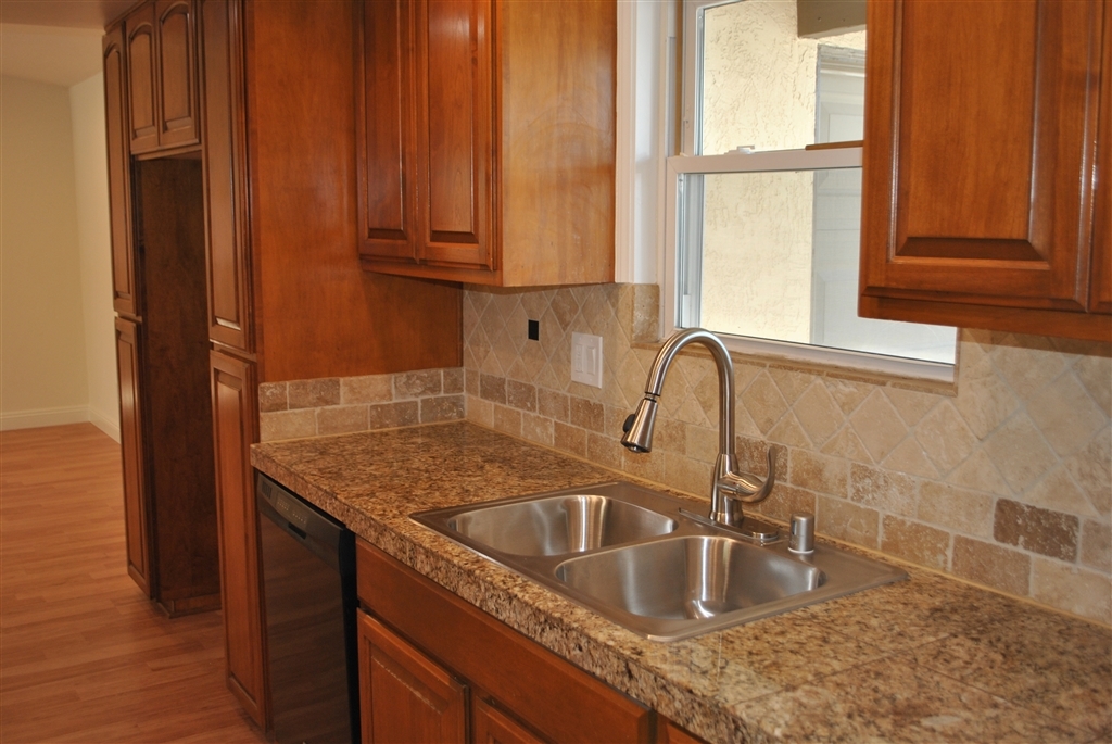 8613 Big Rock Road Santee, CA 92071 - Photo 7 of 25 Gallery Image 7