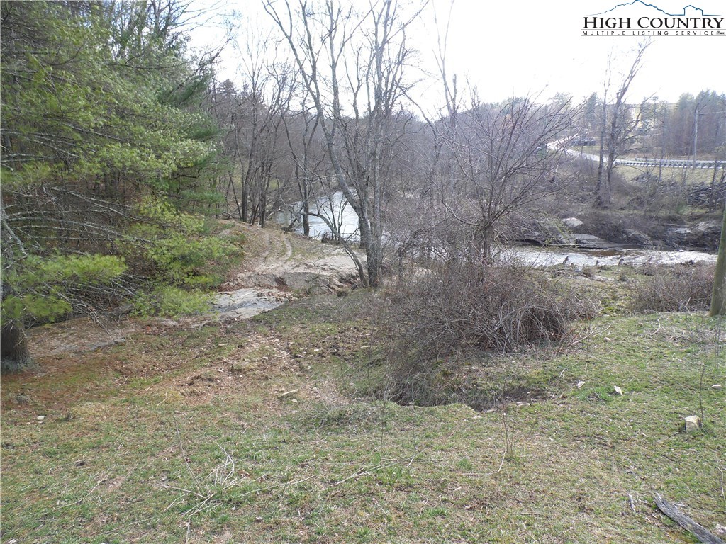 5116 Fox Ridge Road Ennice, NC 28623 - Photo 35 of 36 Gallery Image 35