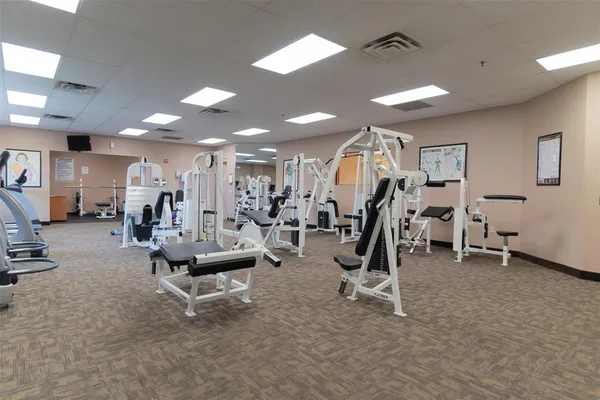 $3,400 | 9523 South Hollybrook Lake Drive, Unit 102, Pembroke Pines, FL 33025