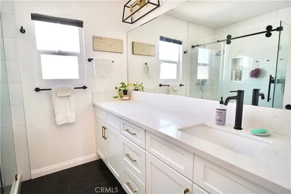 $925,000 | 596 West Huntington Drive, Unit F, Arcadia, CA 91007