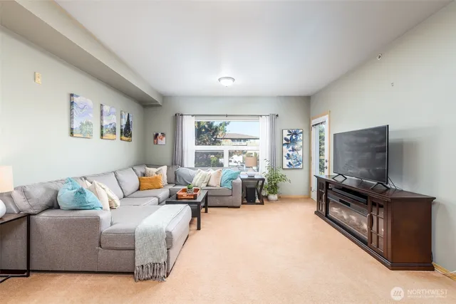 $369,000 | 512 Darby Drive, Unit 213, Bellingham, WA 98226