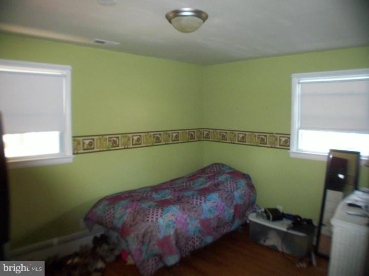 402 Dickinson Road Glassboro, NJ 08028 - Photo 12 of 15