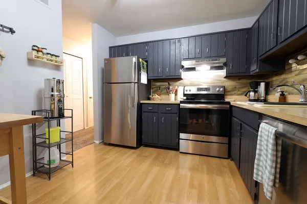 $180,000 | 41382 Northwind Drive, Canton, MI 48188