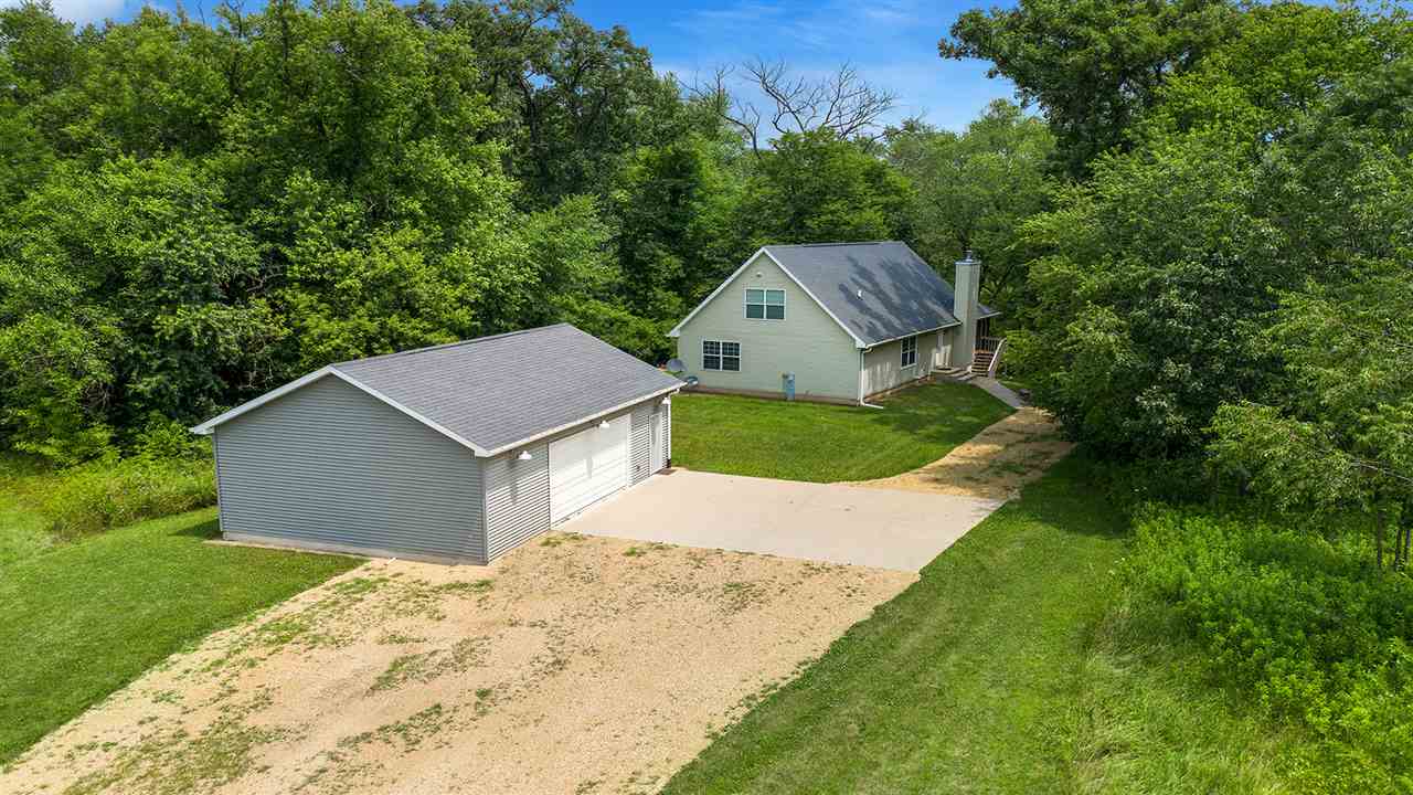 2329 South Watertown Road Oregon, IL 61061 - Photo 5 of 40 Gallery Image 5