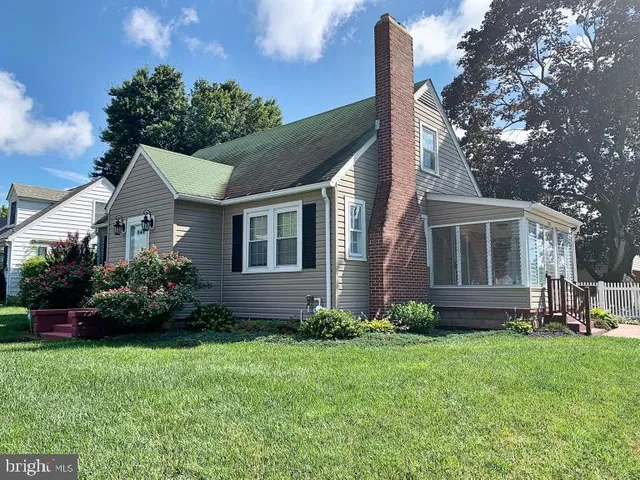 $2,000 | 323 Columbia Avenue, Dover, DE 19904