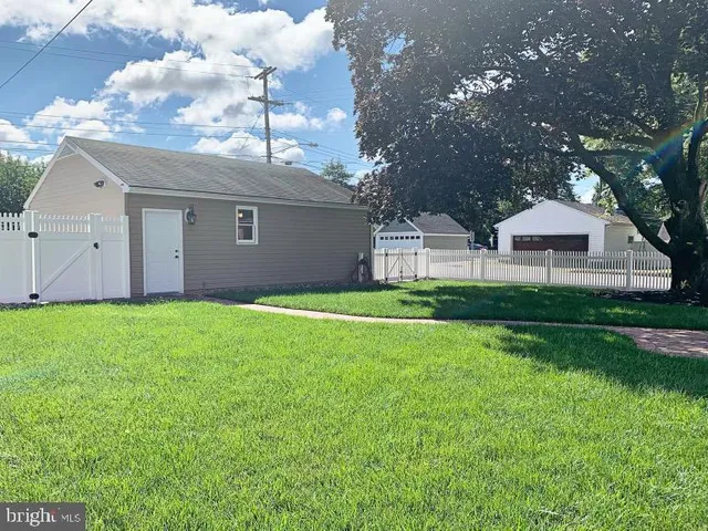 $2,000 | 323 Columbia Avenue, Dover, DE 19904